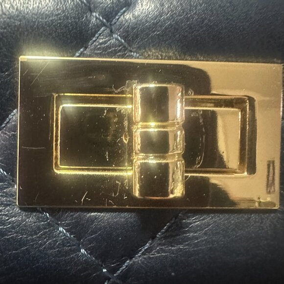 Isabella Rhea Italian Leather Chain Strap Satchel bag - Picture 6 of 15